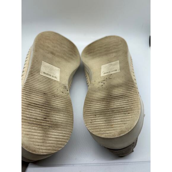 Dolce Vita size 9 Grey Suede Slip On Flat Loafers Classic Preppy Slip-on - Picture 6 of 7